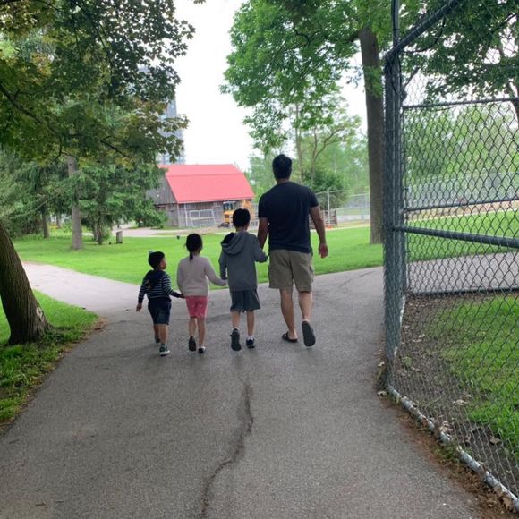 Meet your Posher, Anis - Picture 1 of 1